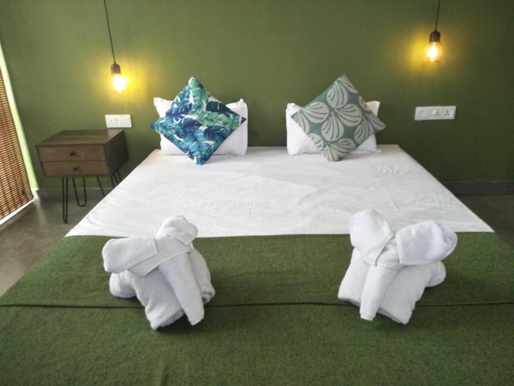 Lush Ayu Villa จา-เอลา ภายนอก รูปภาพ