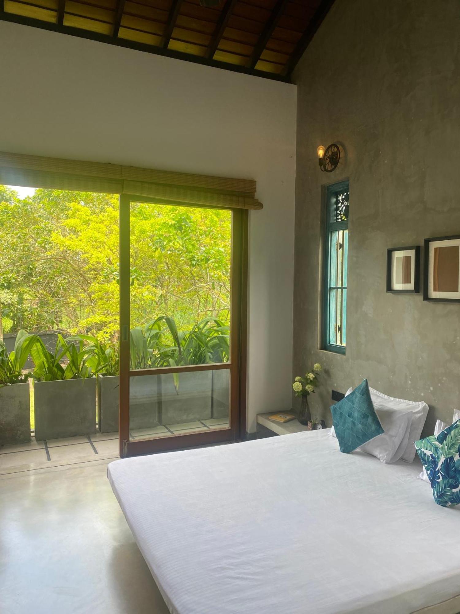 Lush Ayu Villa จา-เอลา ภายนอก รูปภาพ